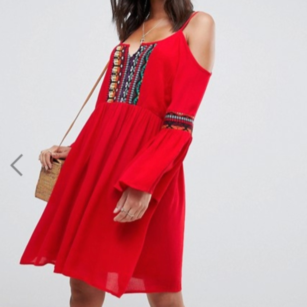Tall Cold Shoulder Swing Dress With Embroidery